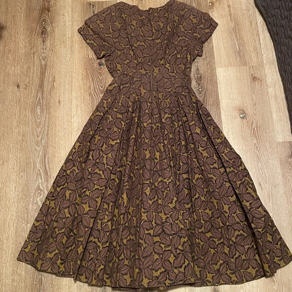 1950’s vintage brown gold fall leaves dress retro full circle skirt XS VLV pinup - Picture 5 of 11